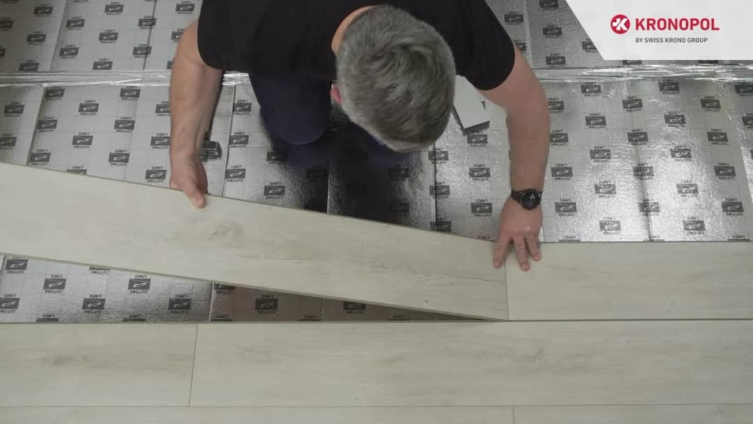 Jak układać panele Kronopol – krok po kroku do perfekcyjnej podłogi